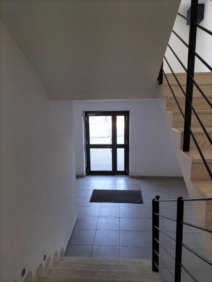 Twin House Διαμέρισμα Tito Εξωτερικό φωτογραφία